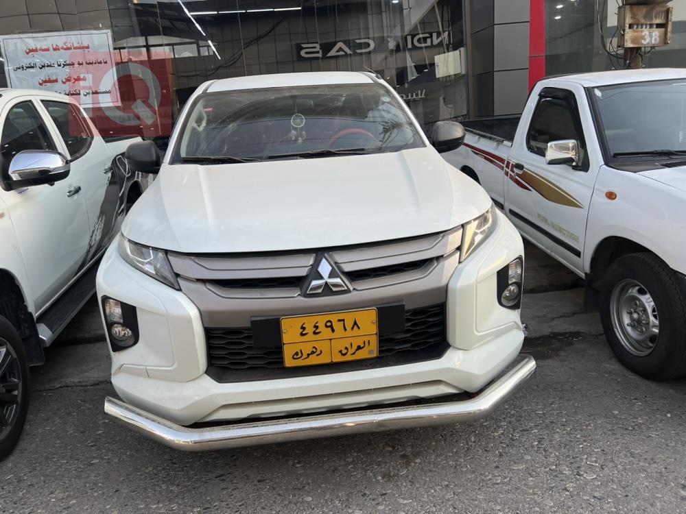 میتسوبیشی L200